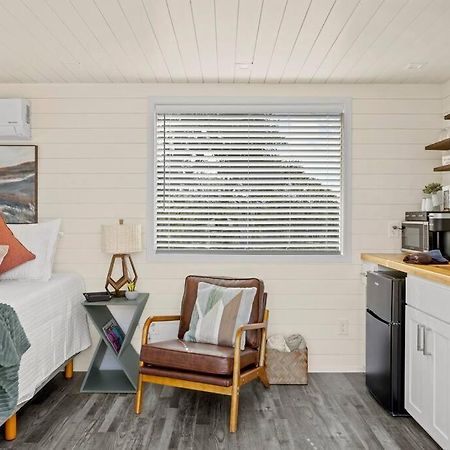 New The Sunset Luxury Container Home Fredericksburg Zewnętrze zdjęcie