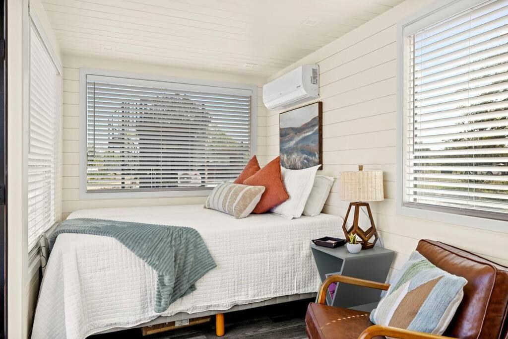 New The Sunset Luxury Container Home Fredericksburg Zewnętrze zdjęcie